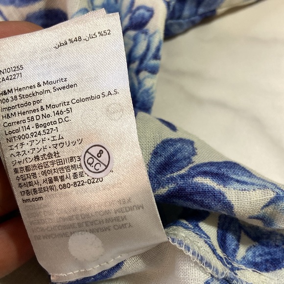 H&M Linen Blend floral Cropped Long Sleeve Blouse size Medium - Picture 12 of 12